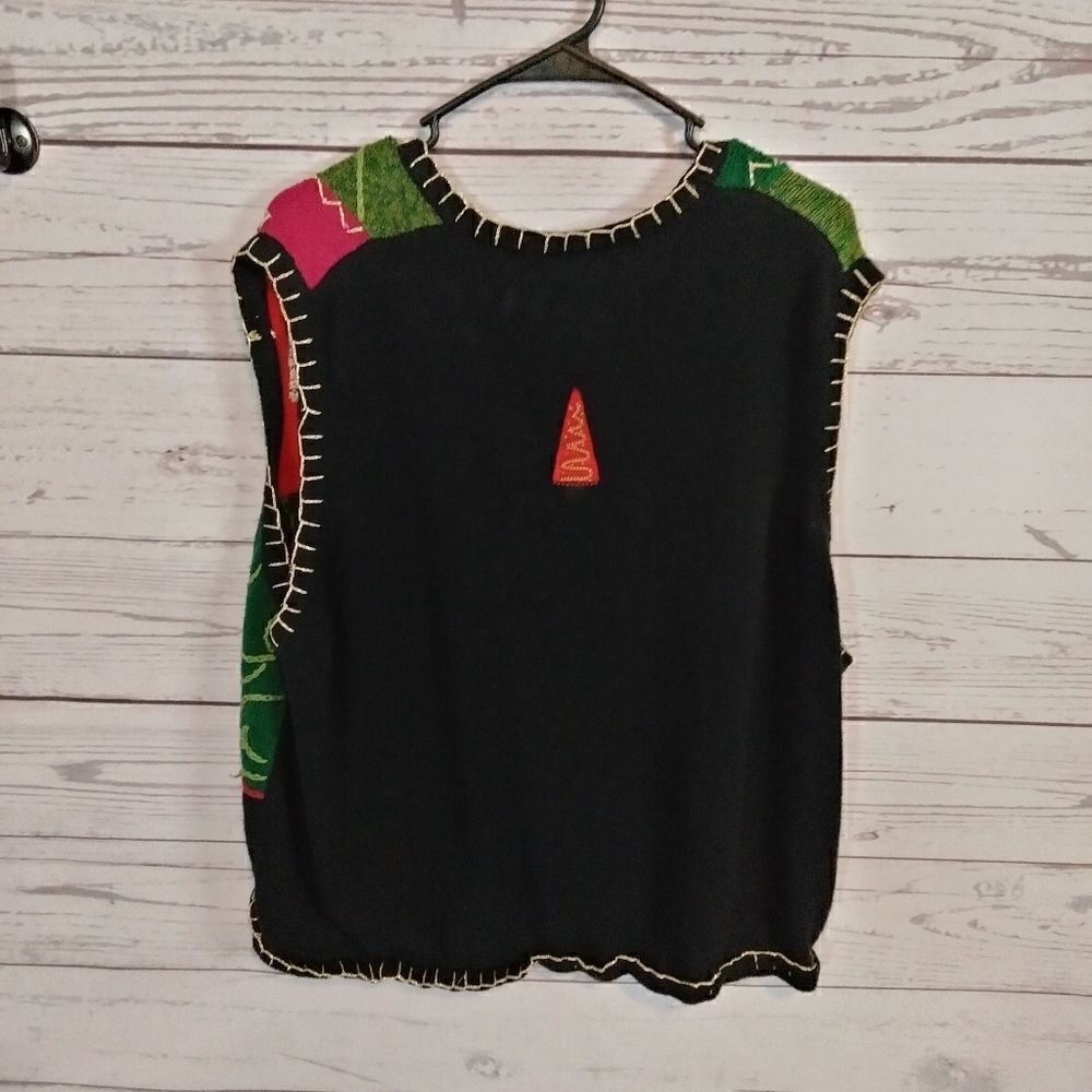 "White Stag" woman's Christmas 🎄 vest - Picture 4 of 7